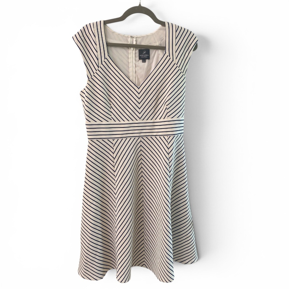 Adrianna Papell Dress Womens Large Navy White Striped Fit Flare V-Neck Cap Sleve